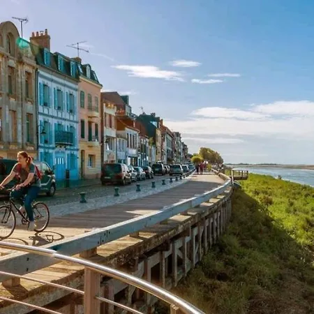 Maison Calme Terrasse Et Jardin Vue Foret 度假居 *