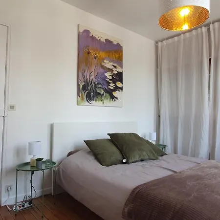 Maison Calme Terrasse Et Jardin Vue Foret 度假居