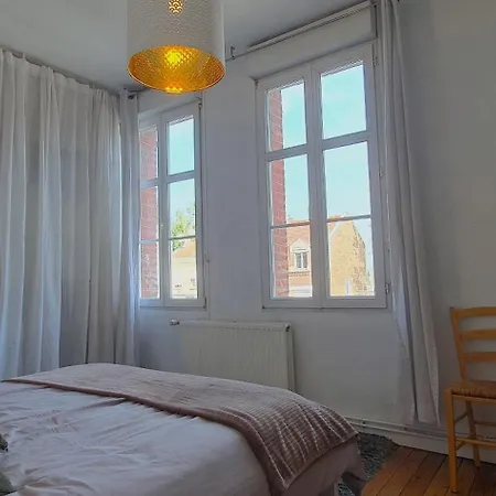 Maison Calme Terrasse Et Jardin Vue Foret 度假居