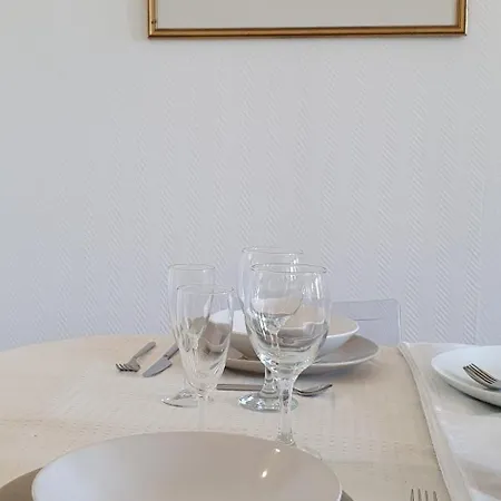 Maison Calme Terrasse Et Jardin Vue Foret *